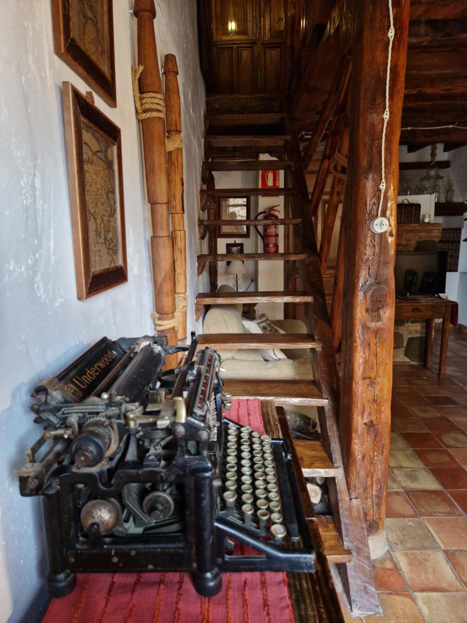 Colonos Alojamientos Rurales Guarromán Kültér fotó